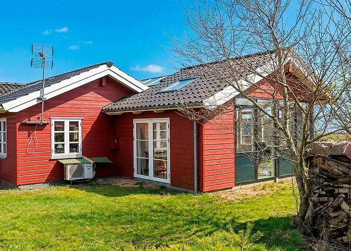 Дом отдыха Cozy In Spottrup With Wifi *